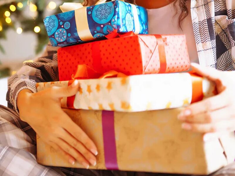 10 Best Self-Care Gifts for Women: Relax, Recharge & Feel Amazing