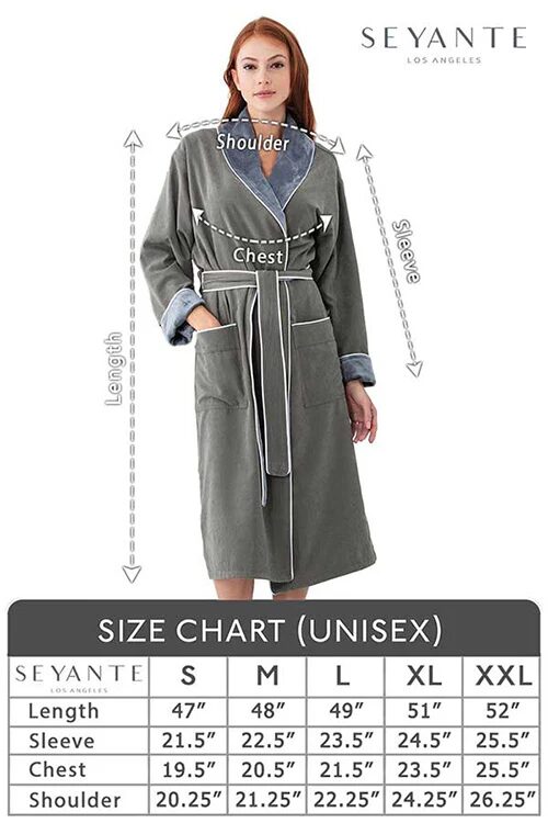 The model is 5'7" and 122 lbs. and wears size Small