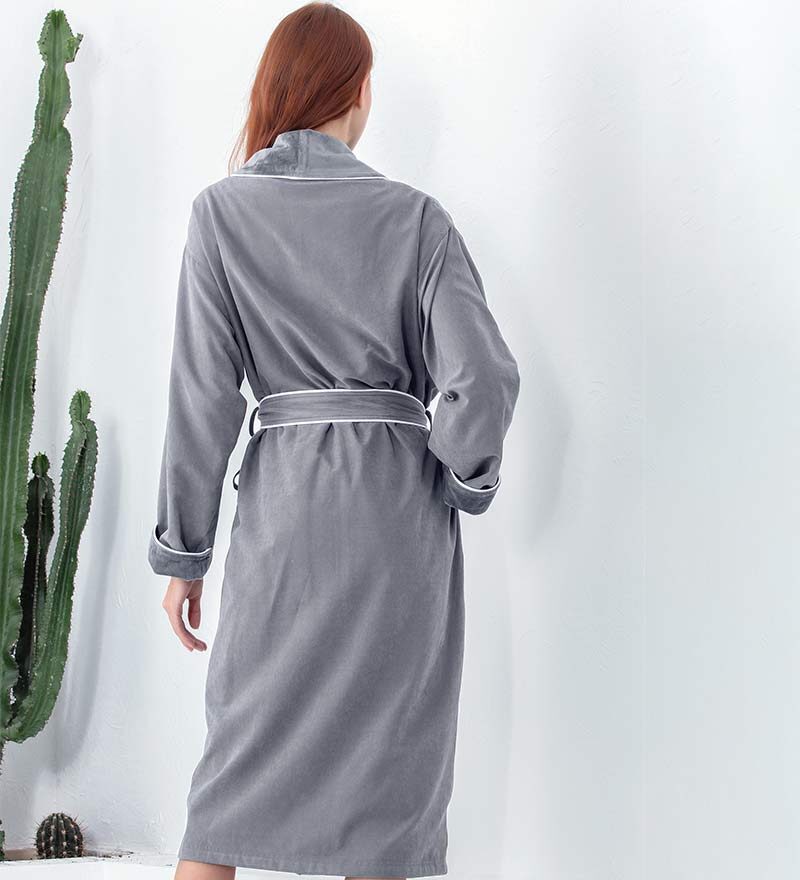 Women's Gray Plush Microfiber Spa Robe